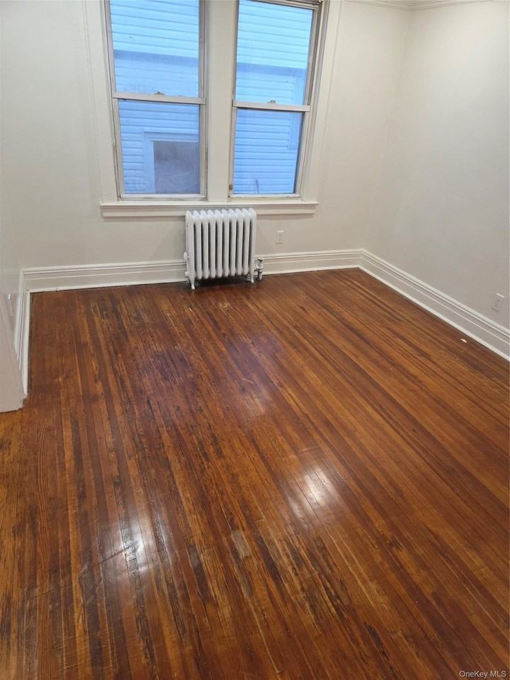 4 Highland Ct - Photo 4 of 9