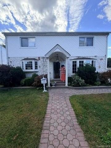 168 Walton Ave #2 - Photo 2 of 20