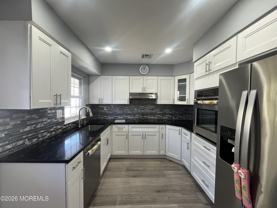 1023B Shetland Dr #B - Photo 1 of 1