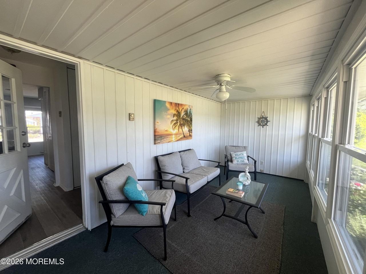 1023B Shetland Dr #B - Photo 5 of 26