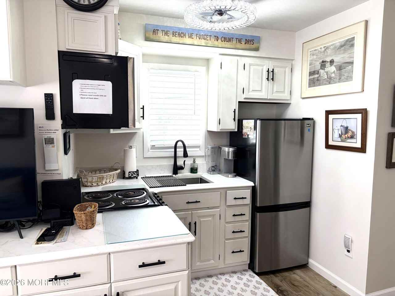 2307 Grand Central Avenue #7 - Photo 4 of 15