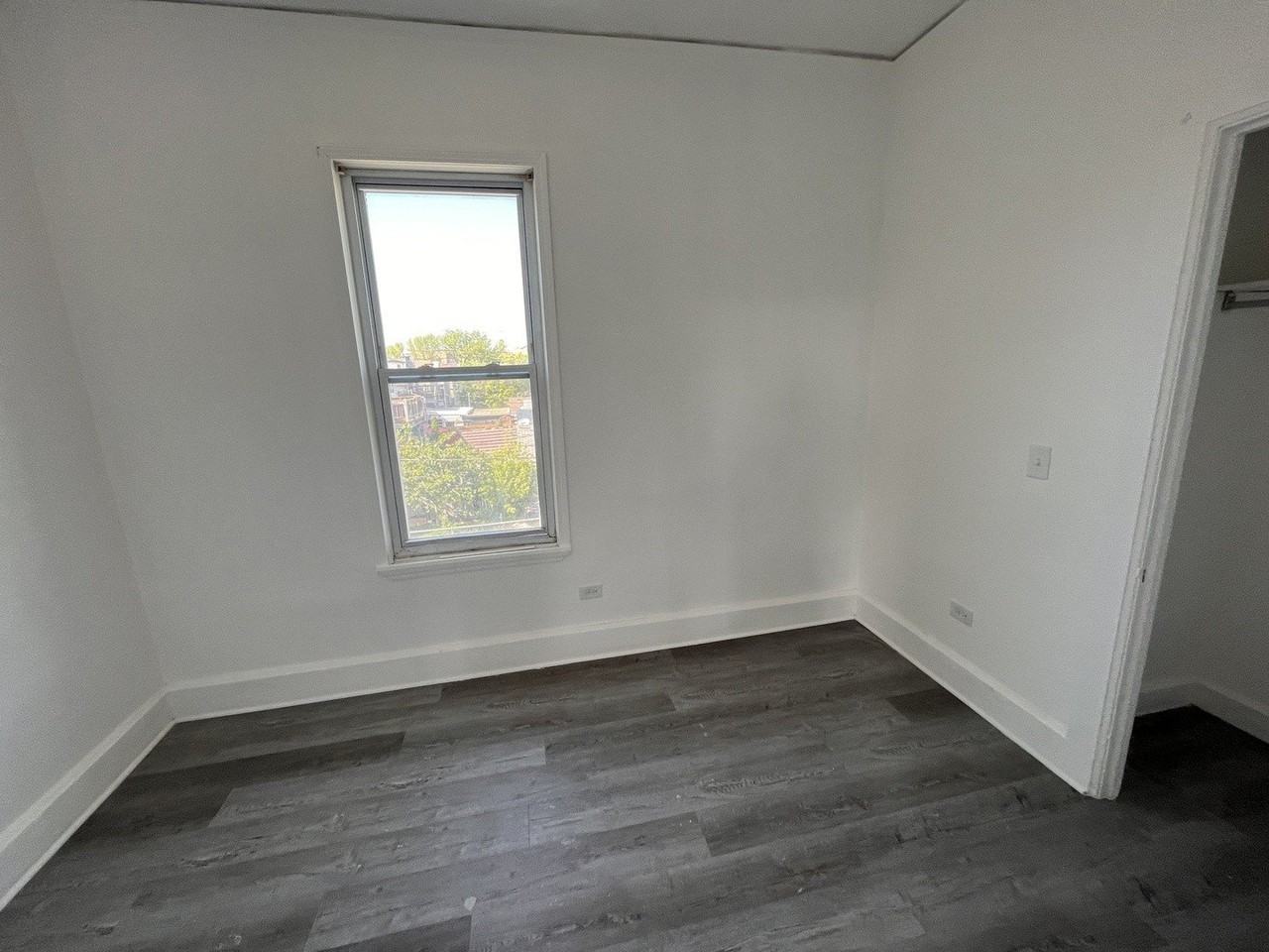 3323 N Pulaski Rd #2RB - Photo 6 of 7