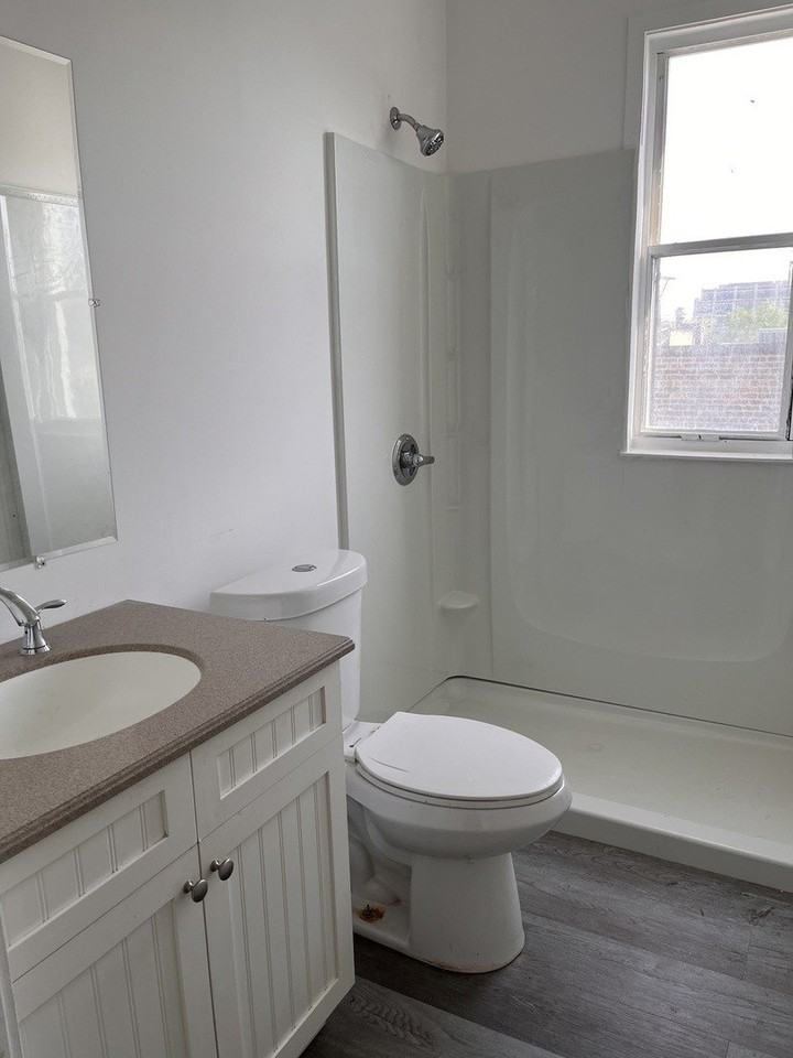 3323 N Pulaski Rd #2RB - Photo 7 of 7