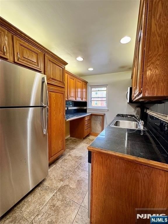 161 Knickerbocker Rd #D - Photo 5 of 13