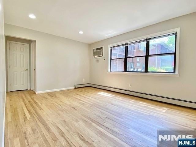 184 Terhune Ave #E - Photo 3 of 16