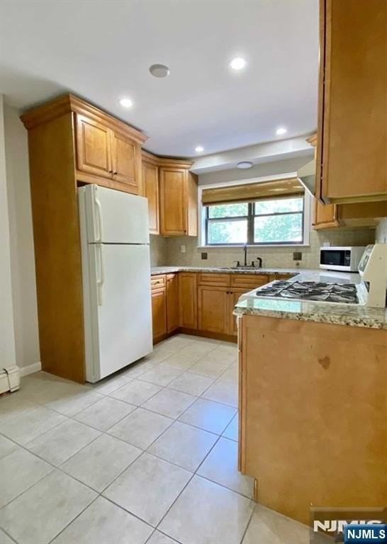 184 Terhune Ave #E - Photo 7 of 16