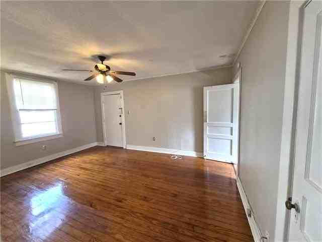 2104 Brainard St #4 - Photo 3 of 12
