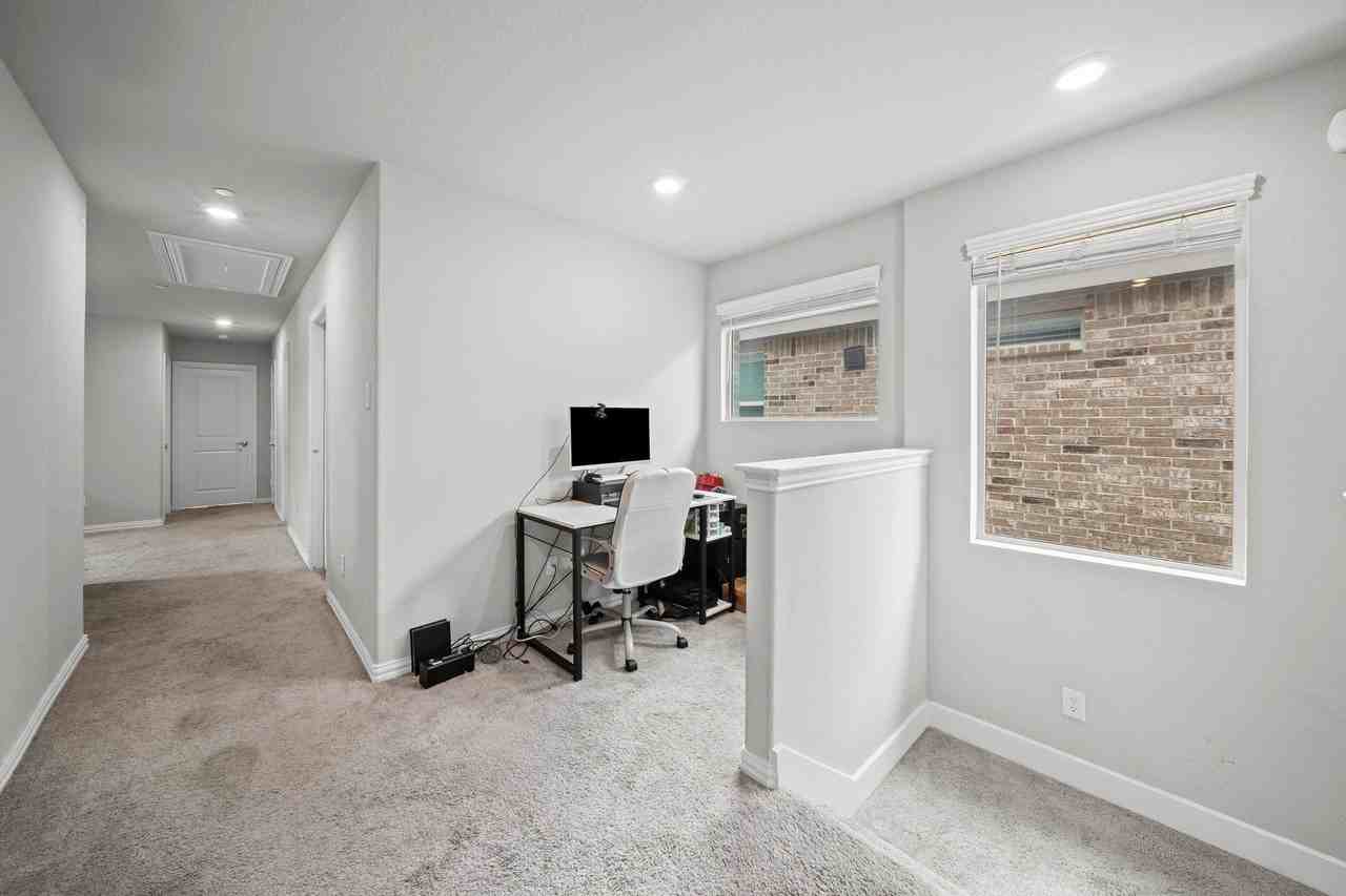 4129 Bullwhip Creek Ln - Photo 6 of 30