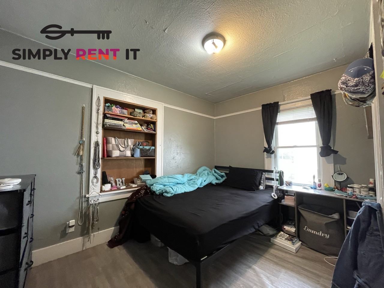 512 Hayward Ave - Photo 4 of 12