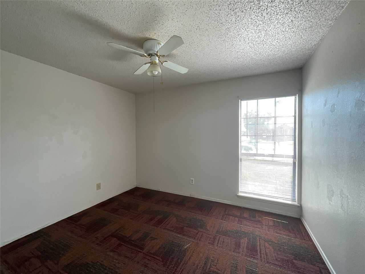7017 Christina Ln - Photo 5 of 12