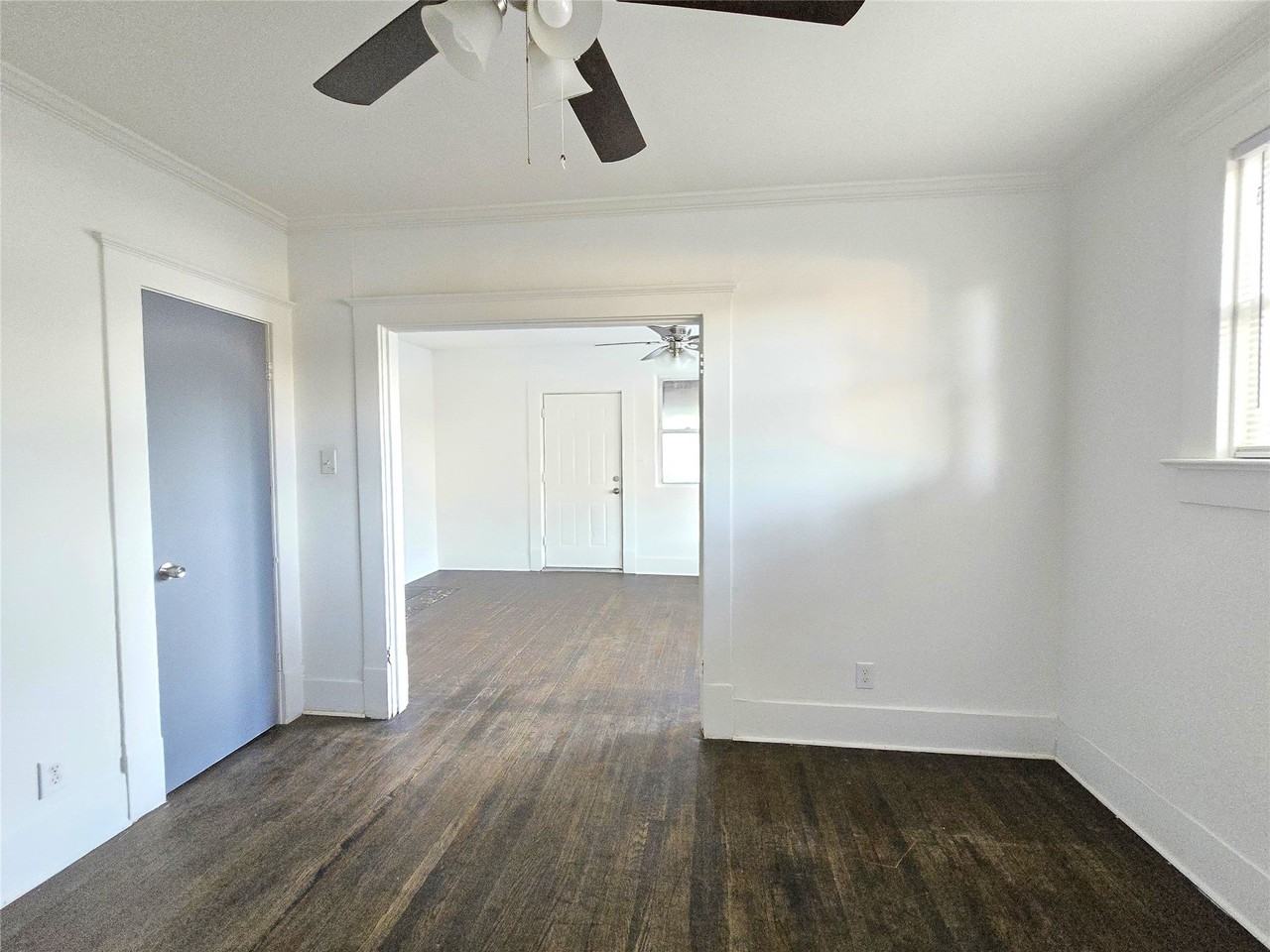630 N Ewing Ave - Photo 4 of 10