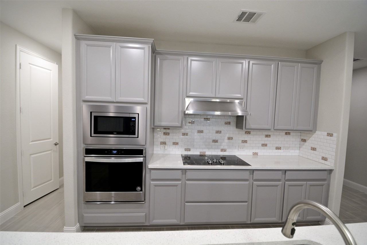 5626 Niagara Rd - Photo 5 of 30