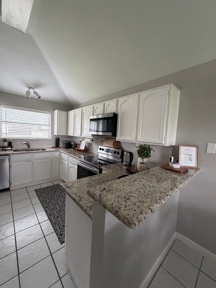 602 Duncan Dr - Photo 7 of 16