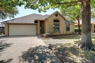 1109 W Hills Ter - Photo 1 of 1