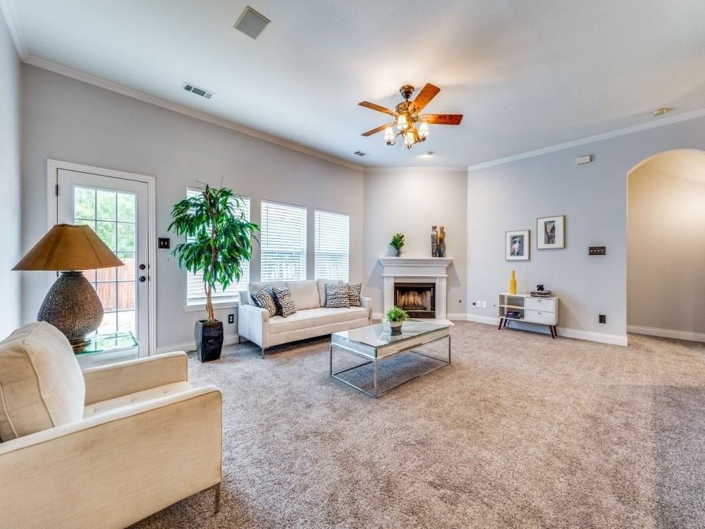 5604 Parkplace Dr - Photo 2 of 12