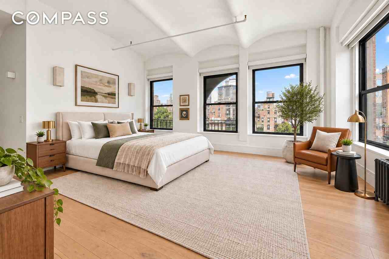 682 Broadway #8 - Photo 7 of 19