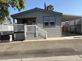 featured image of 415 N Akers St #0048