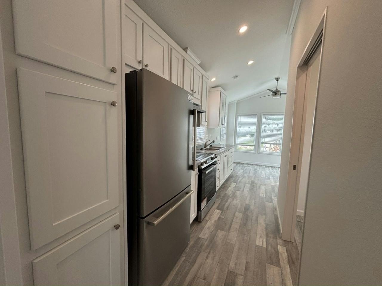 32 Carl St #69 - Photo 7 of 10