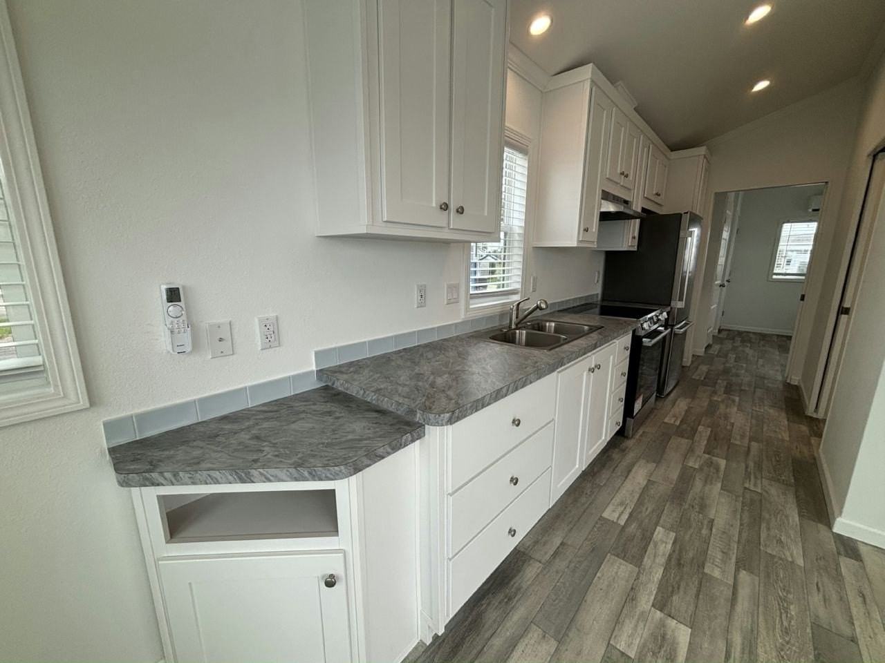 2 Lake Blvd Side #240 - Photo 3 of 9