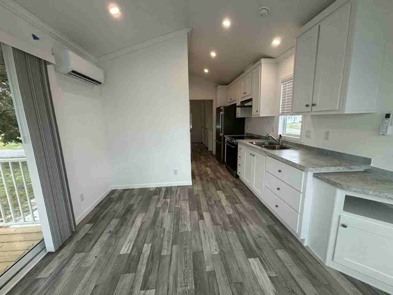 12 Ely St #166 - Photo 2 of 13