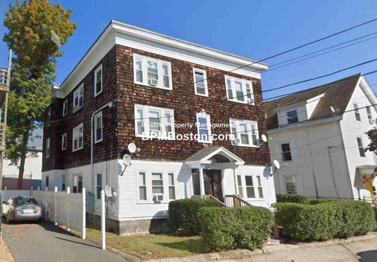 53 Arlington St #5 - Photo 4 of 5