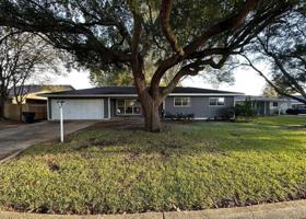 featured image of 1707 Avenue E