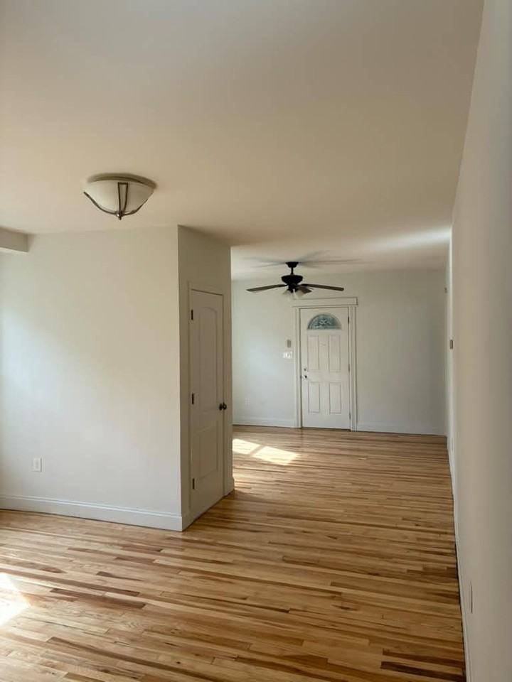 5817 Ethelbert Ave - Photo 2 of 11