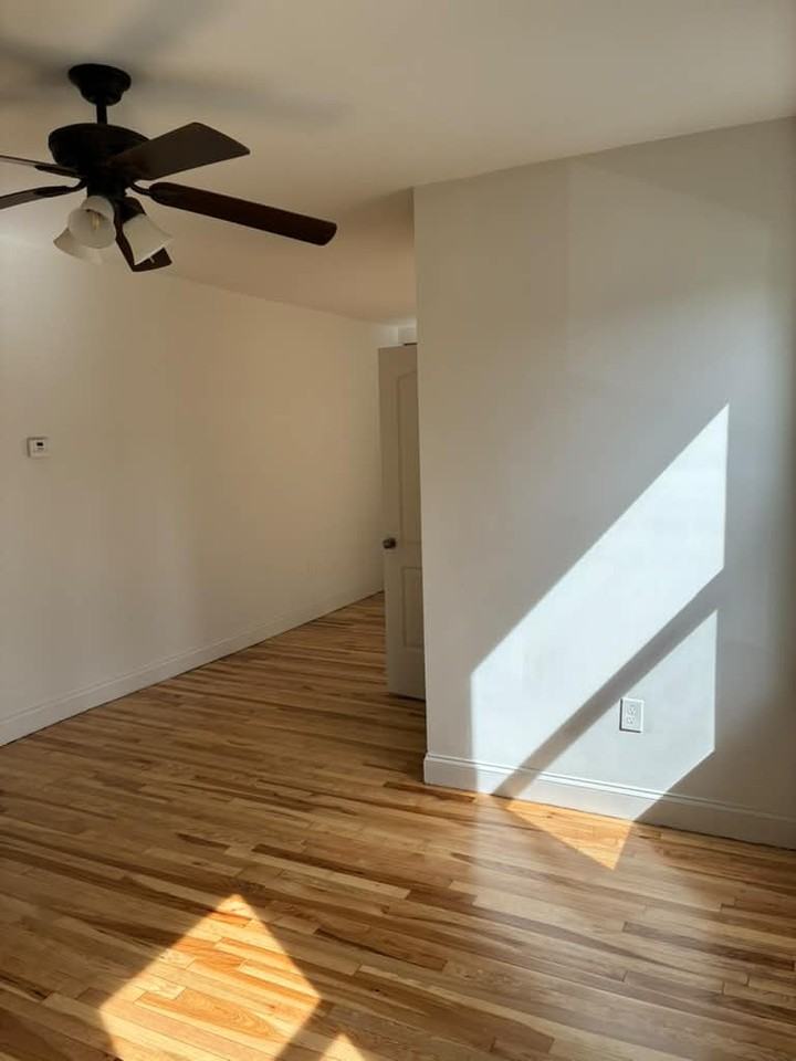 5817 Ethelbert Ave - Photo 5 of 11