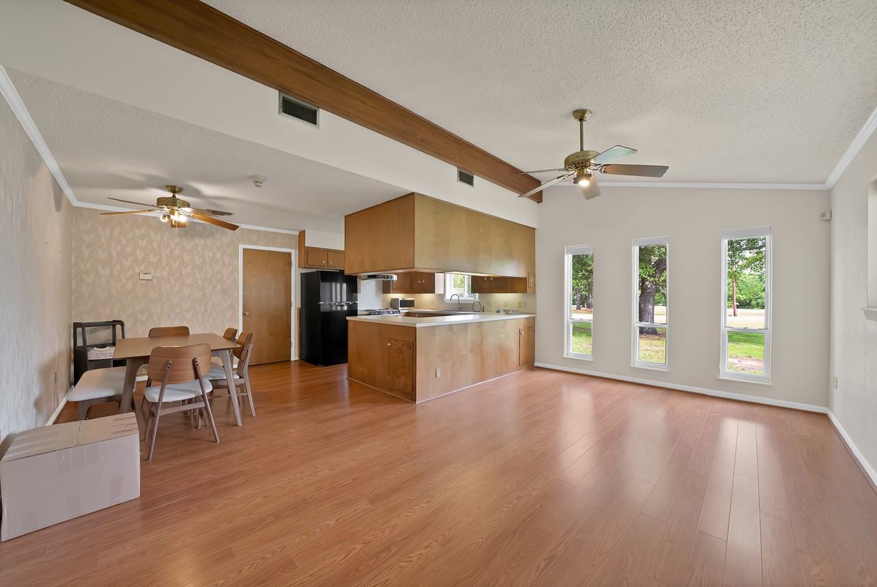 4069 Fm 1568 - Photo 4 of 13