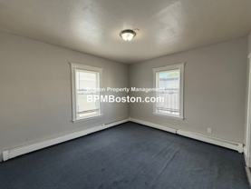 32 Chestnut St #8 - Photo 1 of 1