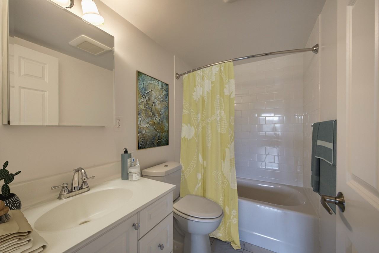1450 Worcester Rd #8518 - Photo 4 of 8