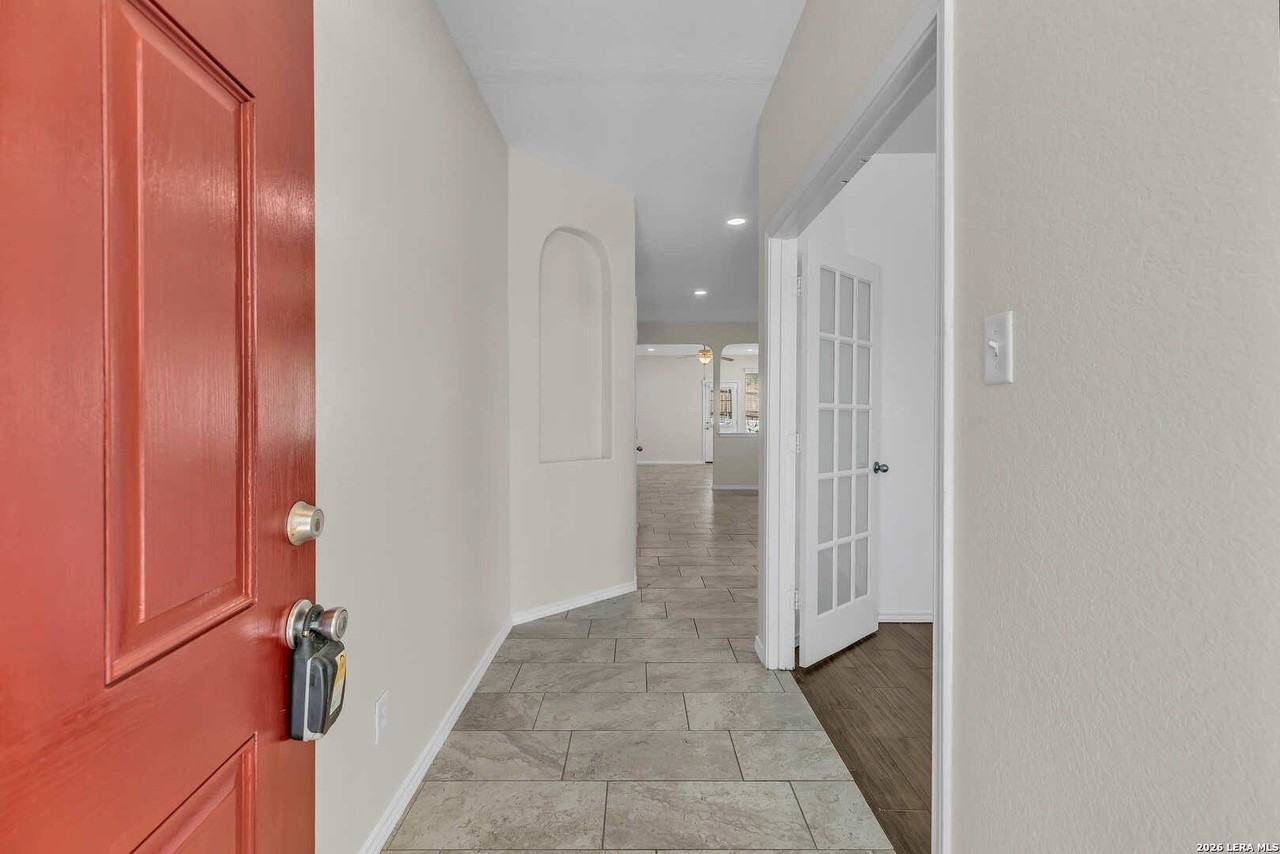 7647 Paraiso Hvn - Photo 5 of 31