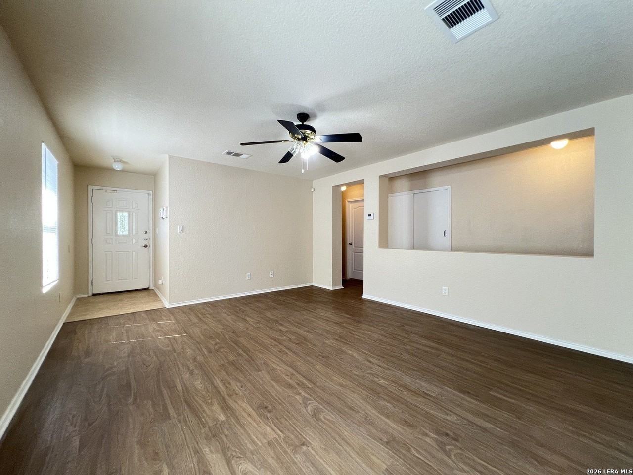 10007 Southern Sun - Photo 4 of 19