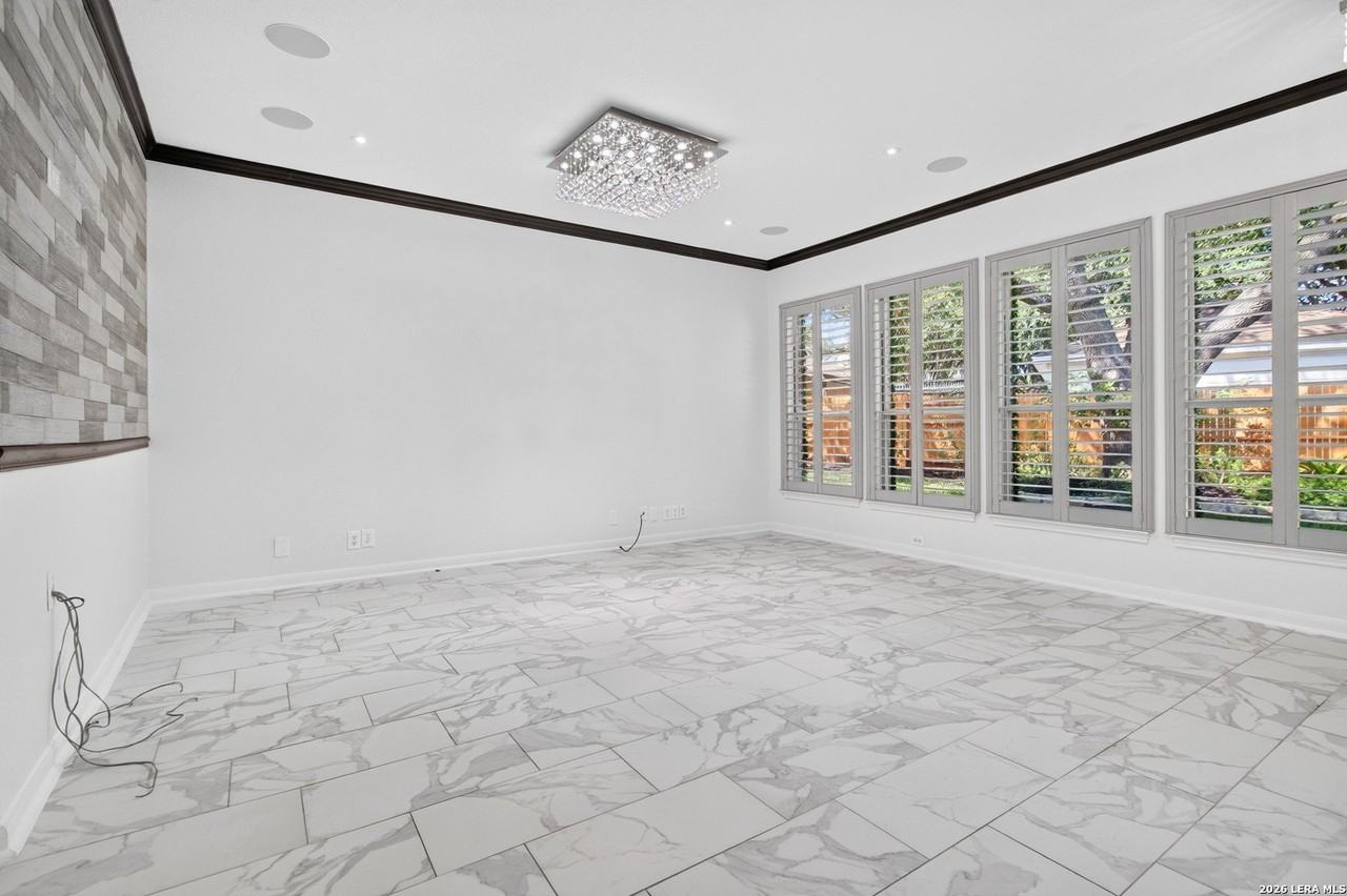 2407 Enfield Grove Dr - Photo 2 of 42