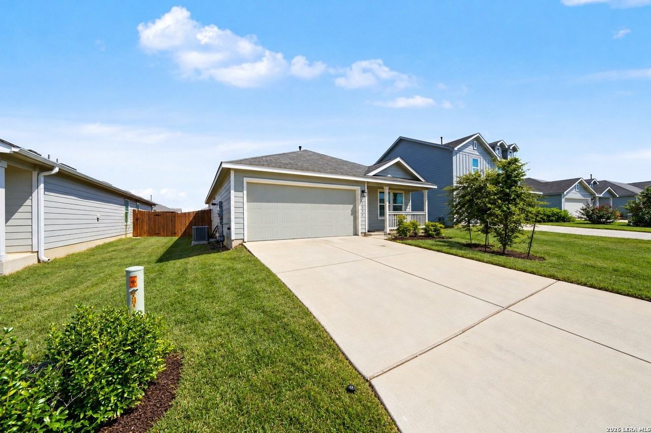 31684 Meander Ln - Photo 4 of 30