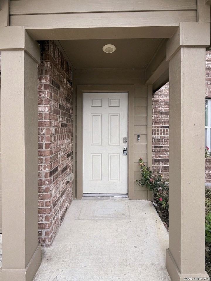 6550 Legato Curv - Photo 2 of 28