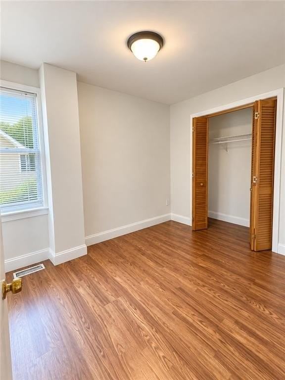 374 Maple Ave #1 - Photo 4 of 5