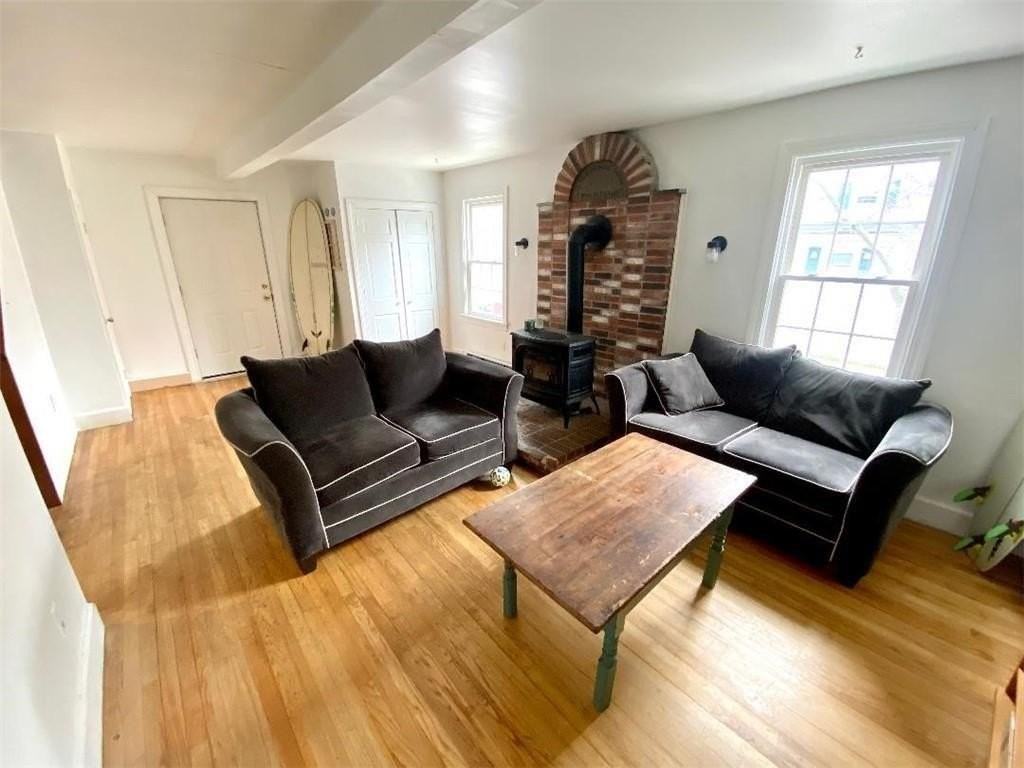 32 Mcallister St - Photo 3 of 17