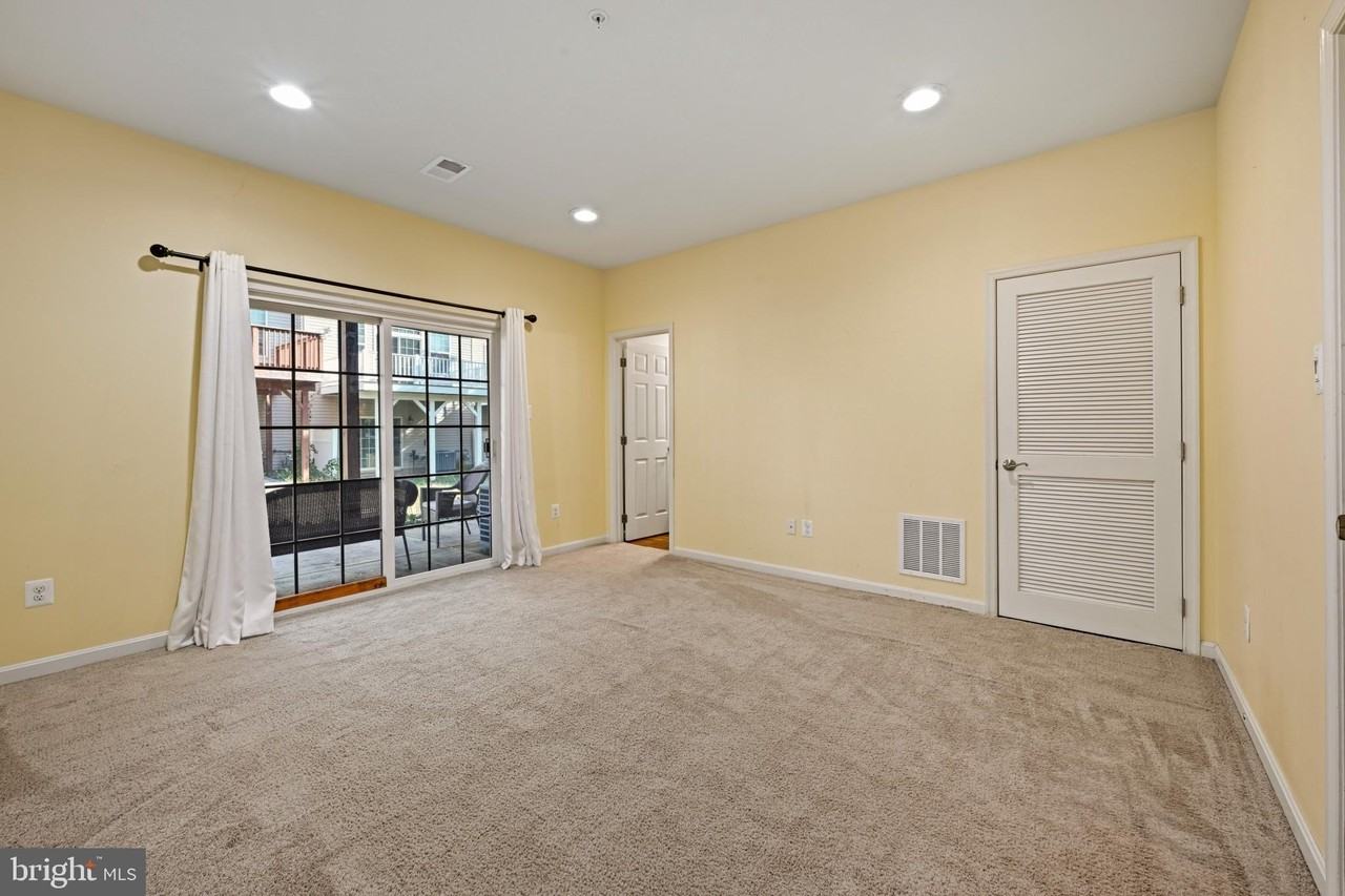 44574 River Otter Dr - Photo 3 of 22