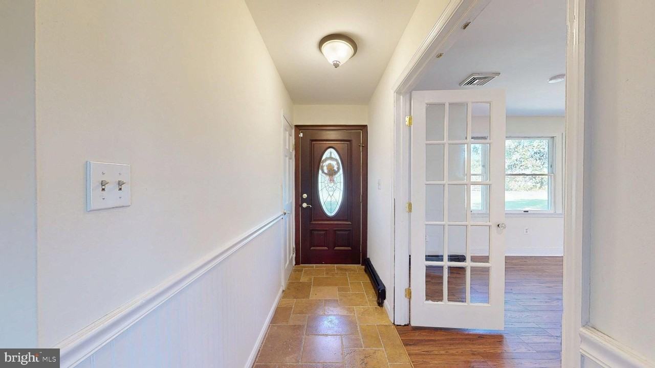 27 Reeves Station Rd - Photo 4 of 30