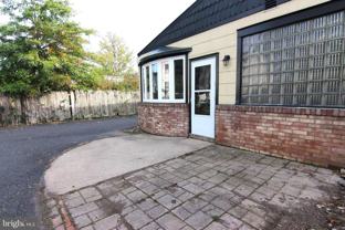 724 W Broad St Apt A #Apt A - Photo 1 of 1