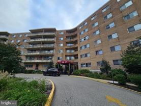100 West Ave #213S - Photo 1 of 1