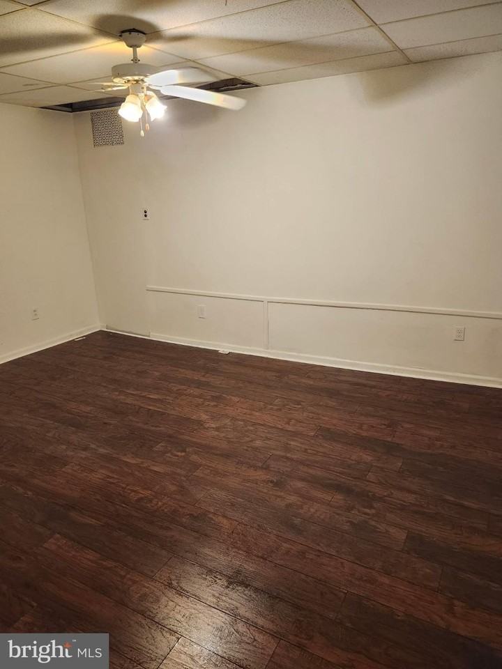 3767 Cresson St - Photo 4 of 17