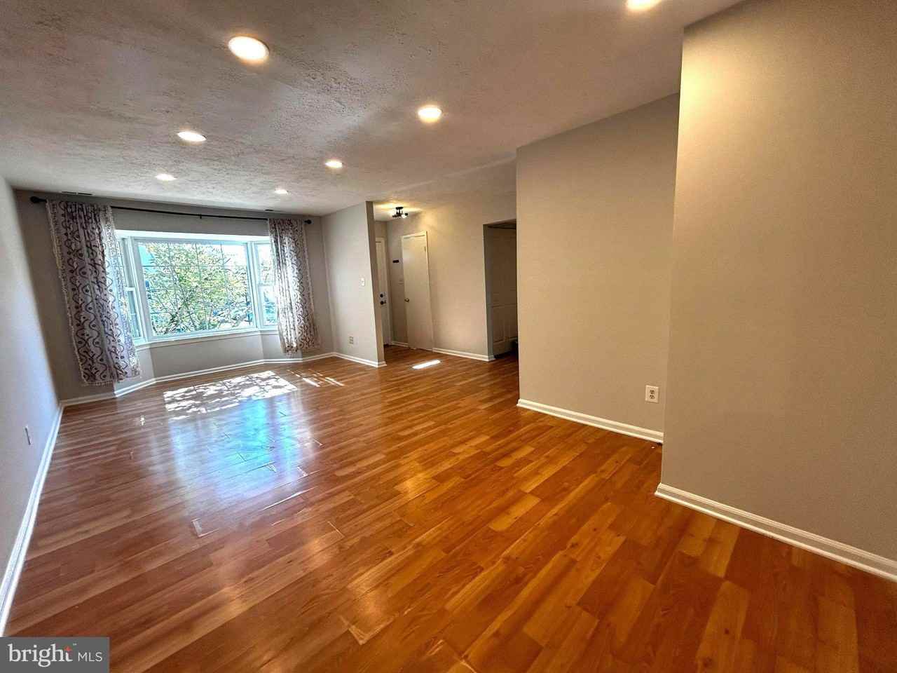 4134 Pleasant Meadow Ct - Photo 2 of 25