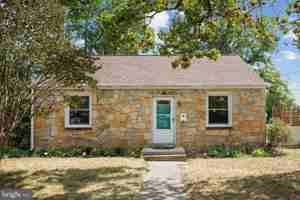 featured image of 1508 S Loudoun St