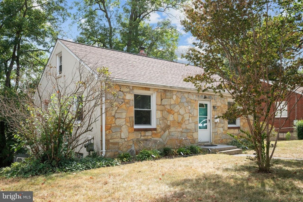1508 S Loudoun St - Photo 2 of 33