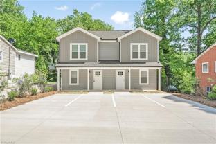 1052 W Bank St #02 - Photo 1 of 1