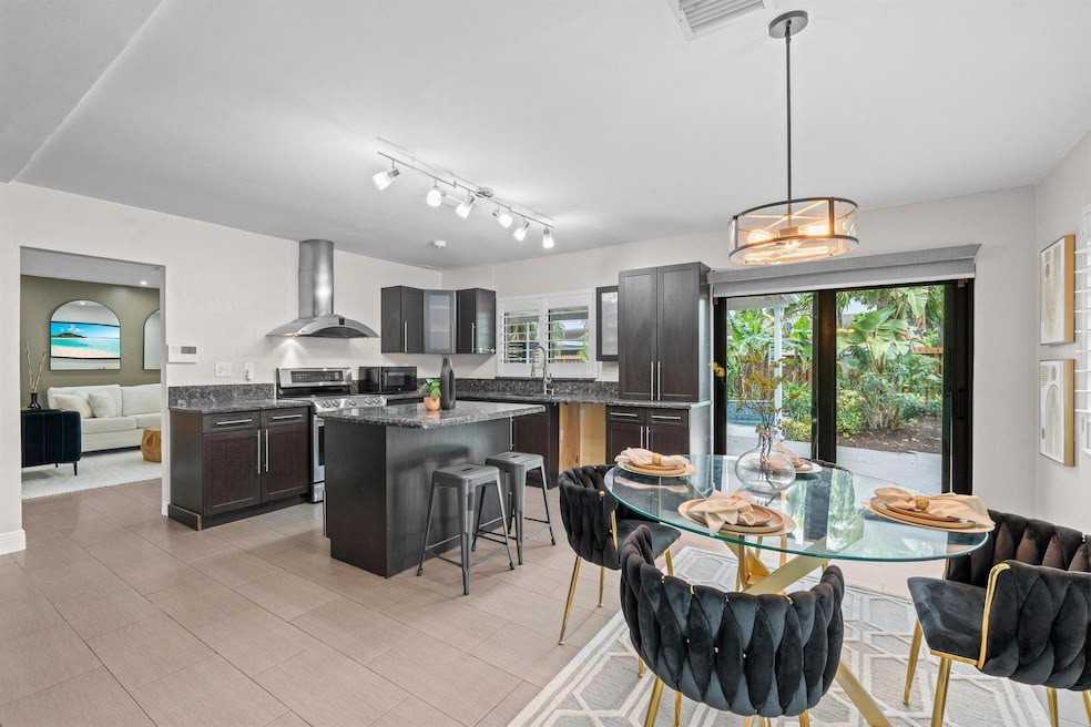 6327 Gentle Ben Circle - Photo 3 of 20