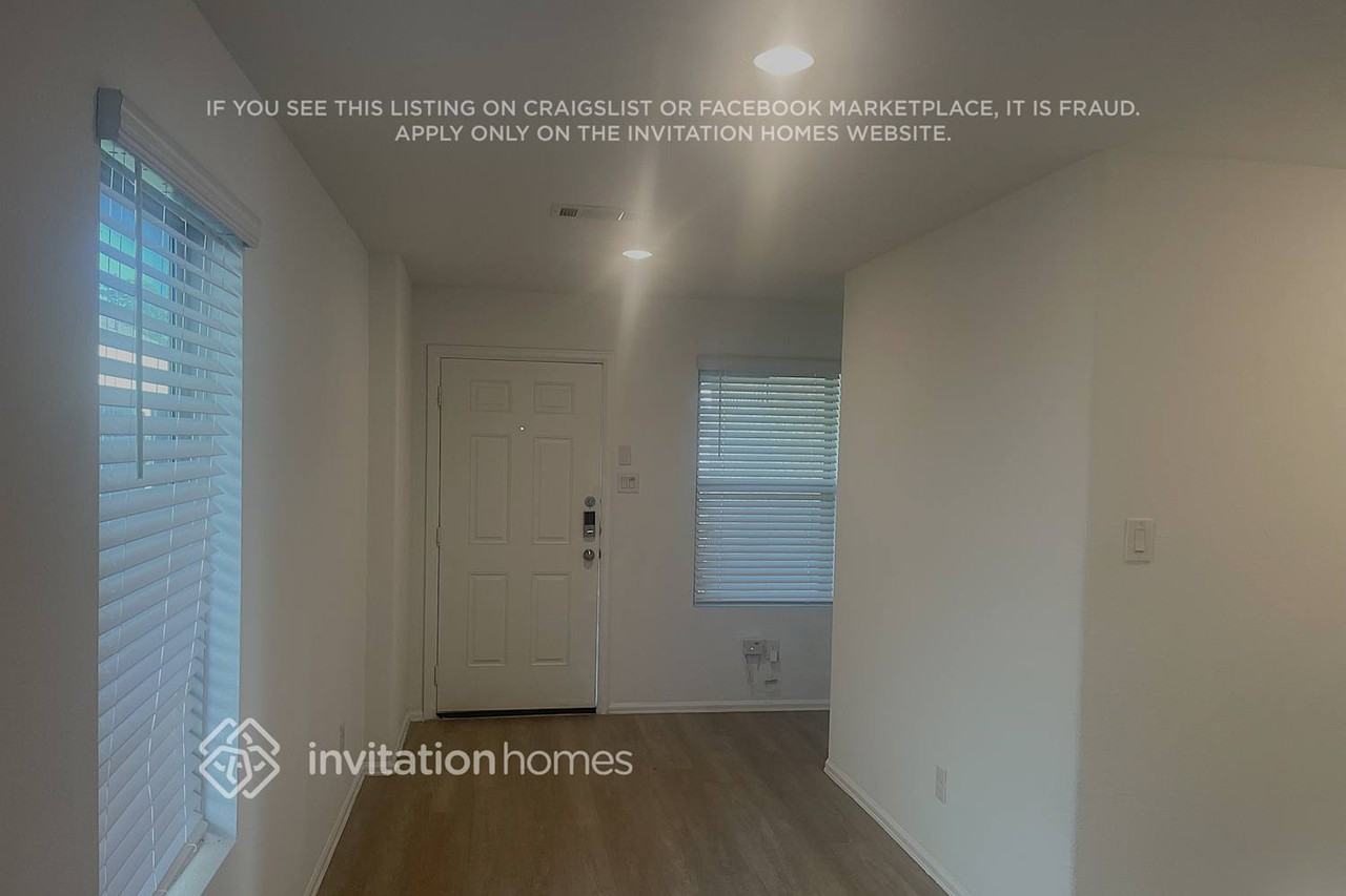 22286 Stoney Ravine Dr - Photo 3 of 12
