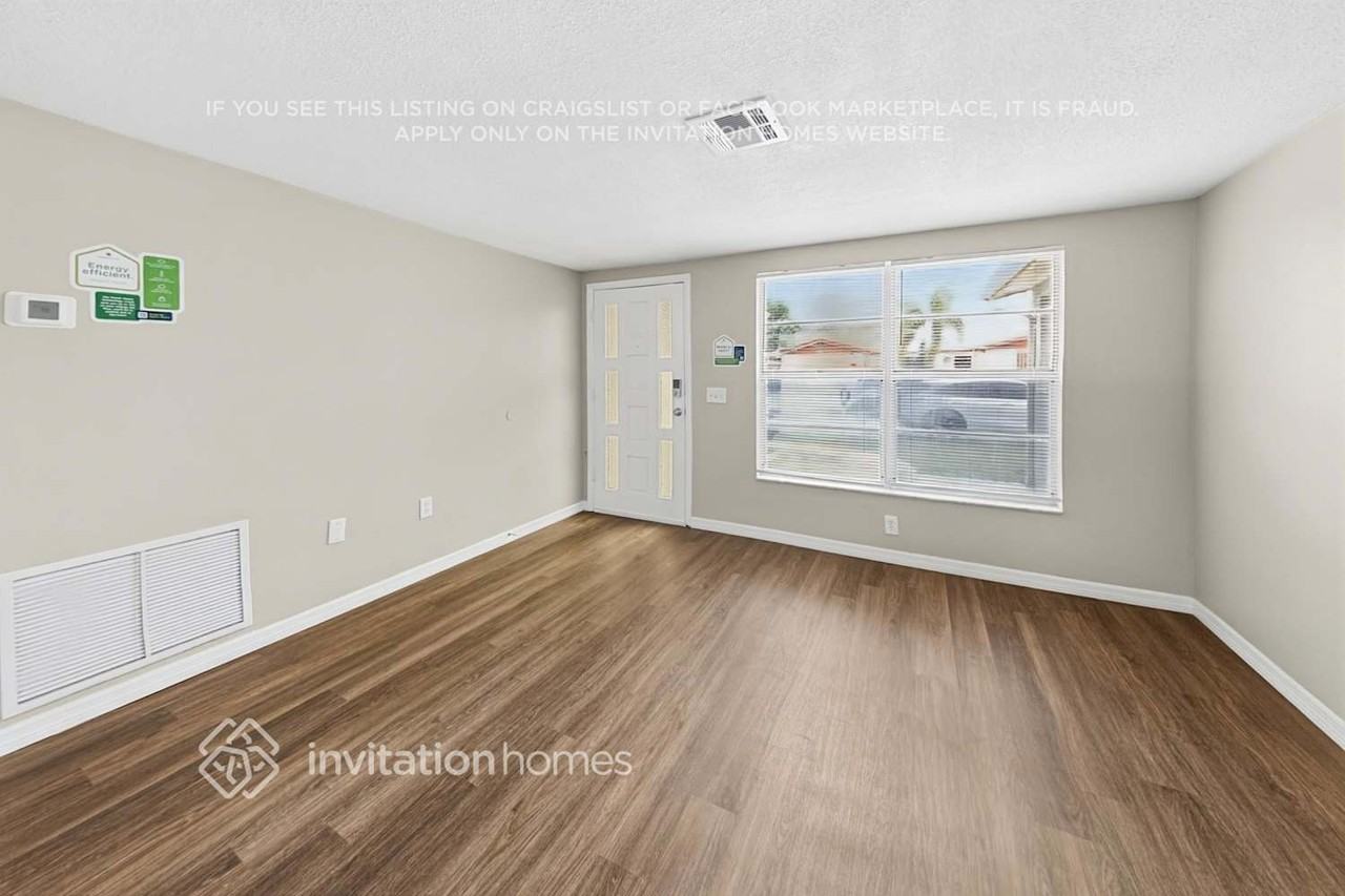 4850 Samara Dr - Photo 4 of 20